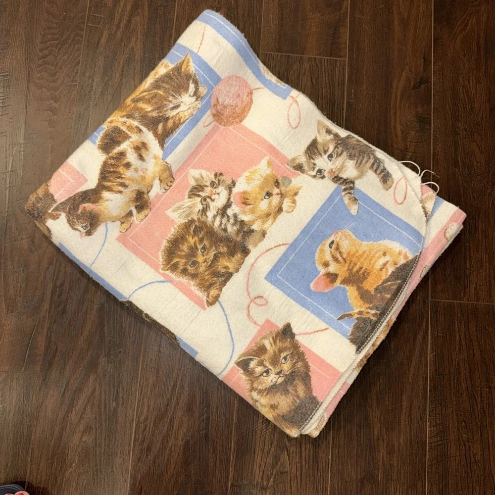 Vintage KITTY KAT Owen 1970's Blanket 72 x 90 Grandmacore Cat